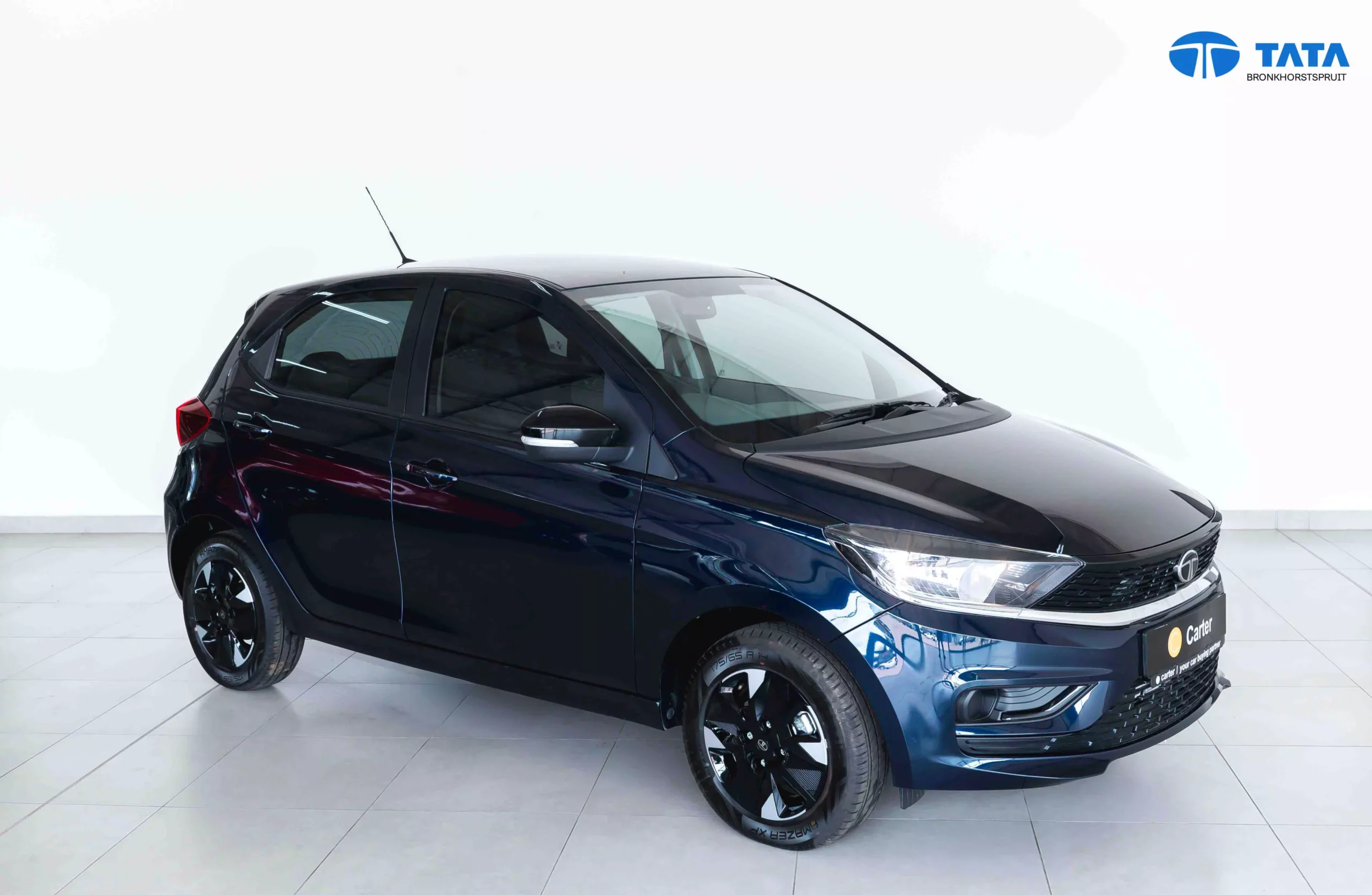 Vehicle Image for 2/3for Tata Tiago 1.2 XT manual (manual | petrol)