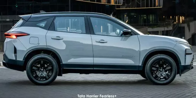 Vehicle Image for 4/10for Tata Harrier 2.0TD Adventure+ A